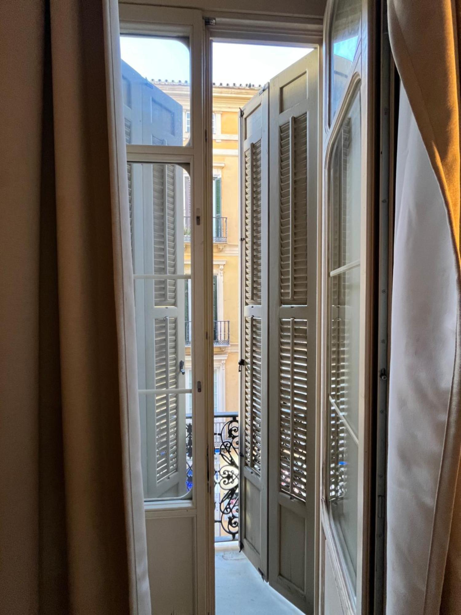 Boutique Larios - Malaga Center Apartment Exterior photo